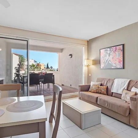 Le Ptit Doume, - Piscine Apartment